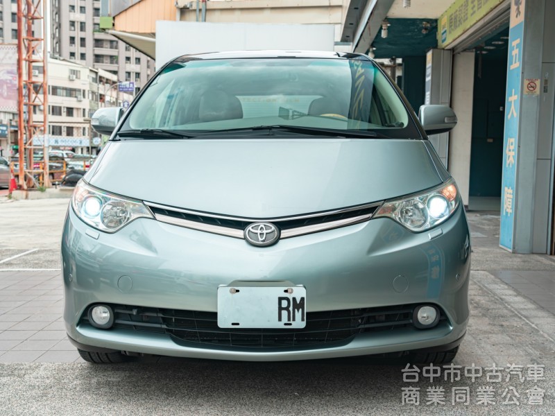 一手車里程保證 只跑8萬多公里 電動尾門雙電動滑門 全新安卓機(前後)螢幕