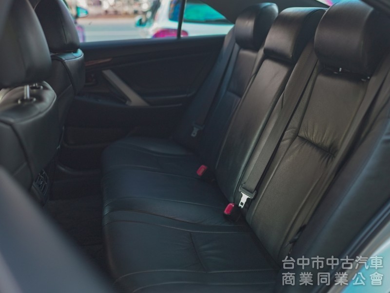 全車原廠鈑件 原廠保養紀錄 里程保證 已第三方認證 可全額貸款