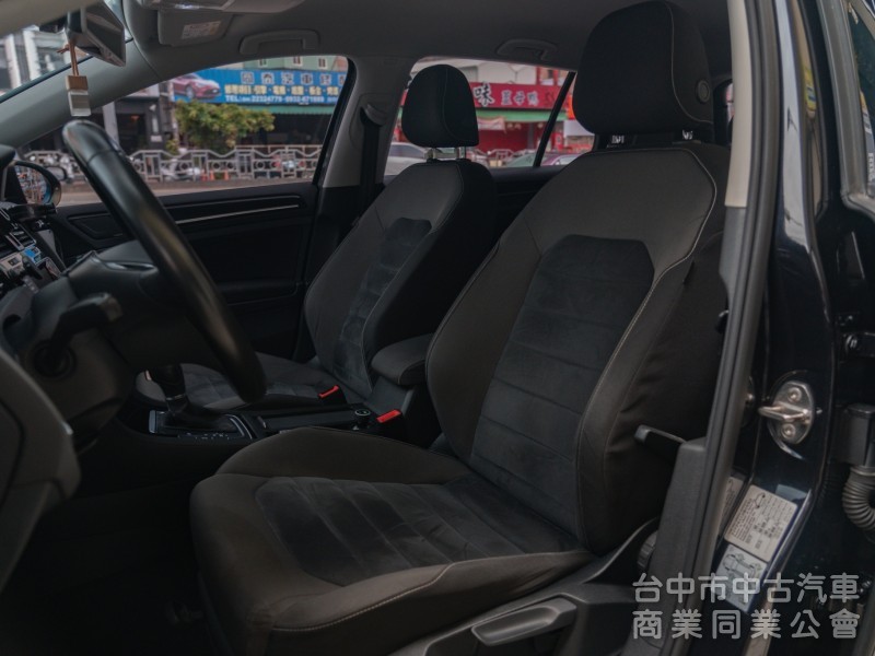 輕化鋁圈 全車原鈑件 HID氙氣頭燈 定速巡航 倒車圖像輔助 可全額貸