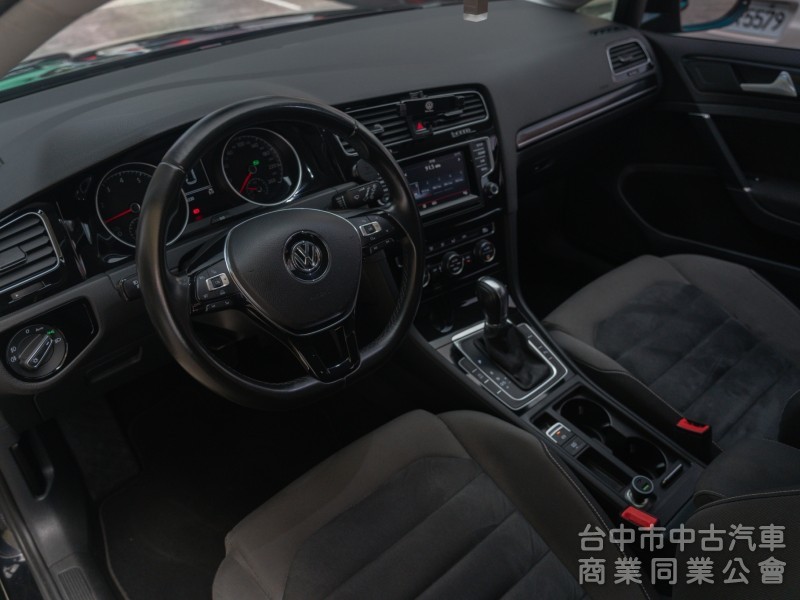 輕化鋁圈 全車原鈑件 HID氙氣頭燈 定速巡航 倒車圖像輔助 可全額貸