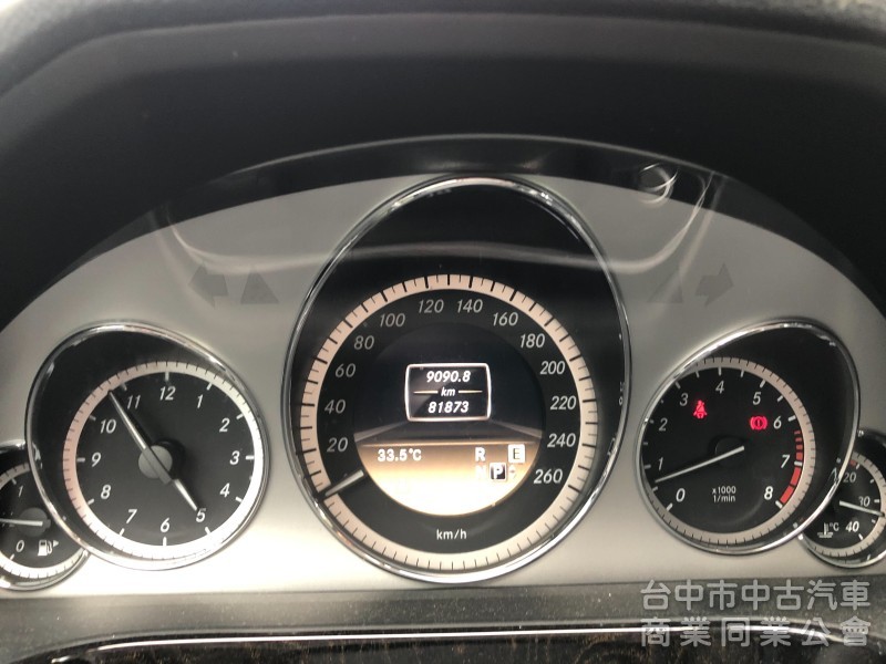 2012M-BENZ W212 E350 276新引擎 中華賓士總代理 實跑8萬公里無事故泡水..五大保證.極品