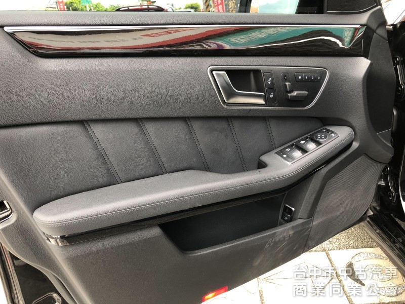 2012M-BENZ W212 E350 276新引擎 中華賓士總代理 實跑8萬公里無事故泡水..五大保證.極品