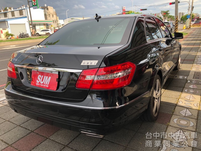 2012M-BENZ W212 E350 276新引擎 中華賓士總代理 實跑8萬公里無事故泡水..五大保證.極品