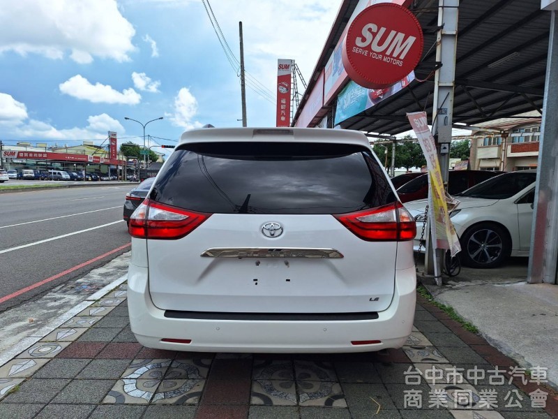 2016豐田SIENNA 七人座豪華休旅車 電動滑門 電動座椅 大螢幕 定速..挑戰全台最優惠價格