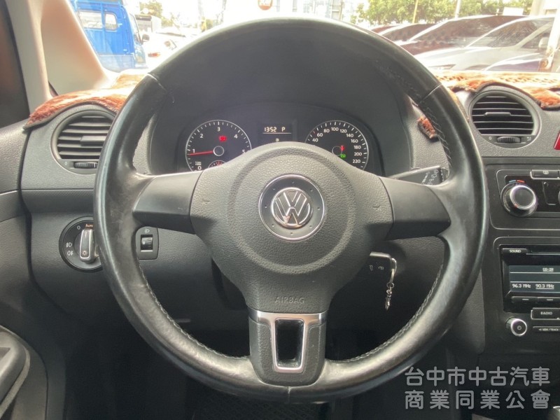 2015年 Volkswagen Caddy Maxi 1.6 TDI 柴油 七人座 原鈑件 低里程  廂型休旅/商用車