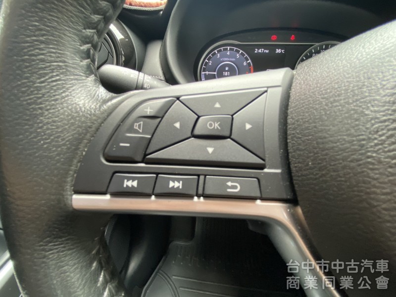 2019年 Nissan KICKS 1.5 豪華版 原鈑件認證車 僅跑2萬公里 I-Key  恆溫 熱門跨界小休旅首選