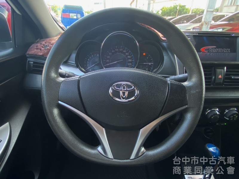 2015年 TOYOTA VIOS 1.5 省油省稅好維護 影音螢幕 倒車顯影 數位電視 都會代步小車首選