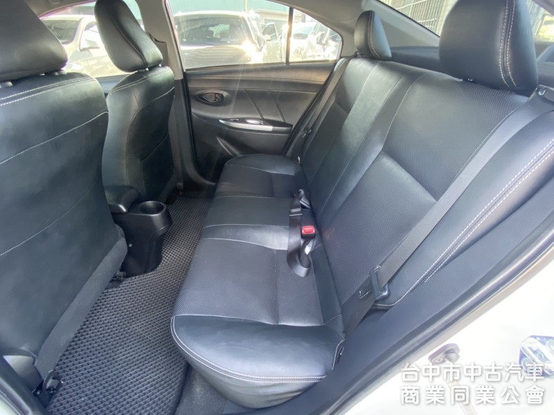 2015年 TOYOTA VIOS 1.5 省油省稅好維護 影音螢幕 倒車顯影 數位電視 都會代步小車首選