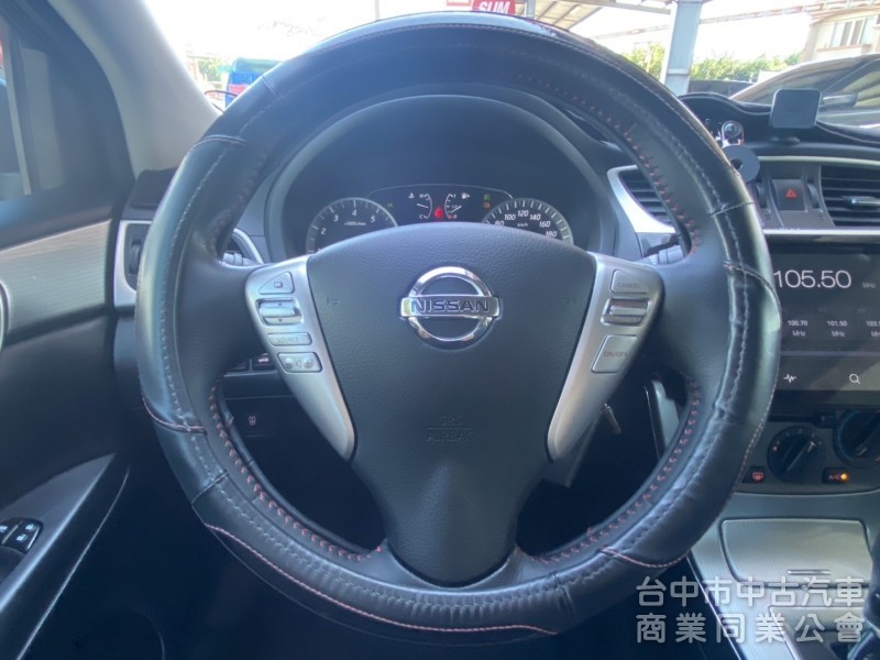 2017年 Nissan Sentra Aero 1.8 傳奇版 原鈑件 定速 倒車顯影 舒適 帥氣 好駕馭 妥善率高 