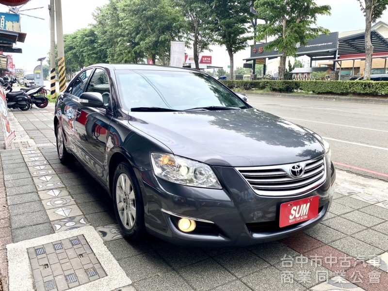 2007年 Toyota  Camry  2.0  E版 里程少 黑內裝 HID頭燈 雙區恆溫 妥善率高的國民家庭房車