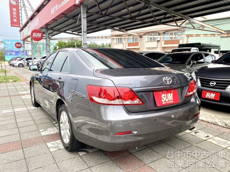 2007年 Toyota  Camry  2.0  E版 里程少 黑內裝 HID頭燈 雙區恆溫 妥善率高的國民家庭房車