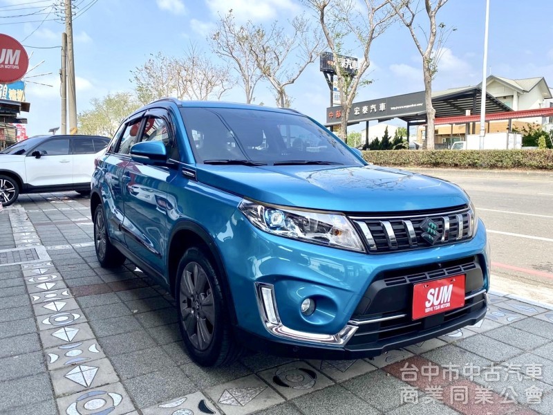 2020年式  SUZUKI  VITARA GLX版 1.6  僅跑2.9萬公里 原鈑件 恆溫 環景 鋼砲型跨界小休旅