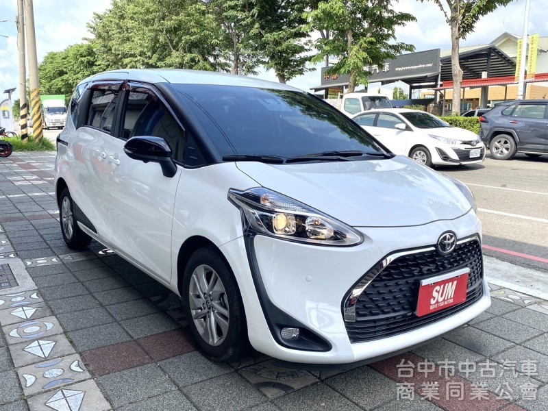 2022年 TOYOTA SIENTA 1.8 七人座 豪華+版 只跑1萬公里 雙電滑門 影音精裝升級 原廠保固中