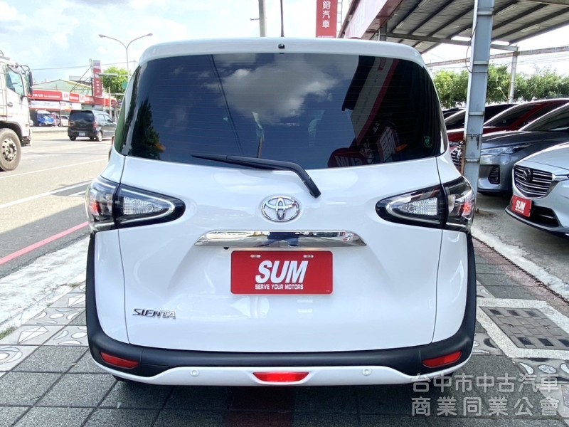 2022年 TOYOTA SIENTA 1.8 七人座 豪華+版 只跑1萬公里 雙電滑門 影音精裝升級 原廠保固中