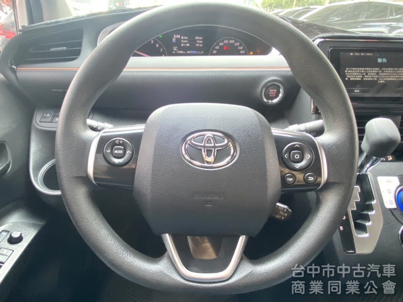 2022年 TOYOTA SIENTA 1.8 七人座 豪華+版 只跑1萬公里 雙電滑門 影音精裝升級 原廠保固中