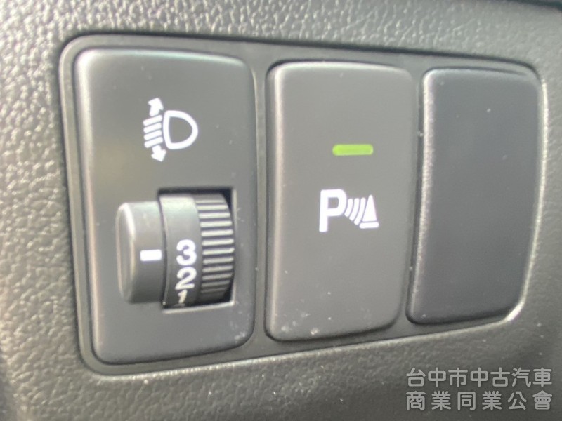 2012年 HONDA  Civic  K14  1.8  VTi 原鈑件 恆溫 定速 舒適好開 養護不費心 經典不敗款