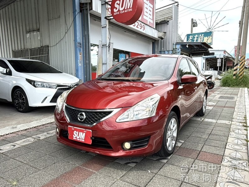 2015年 NISSAN TIIDA 5D 豪華影音版 僅跑4萬公里 恆溫 I-KEY  舒適好開高保值 代步小車首選