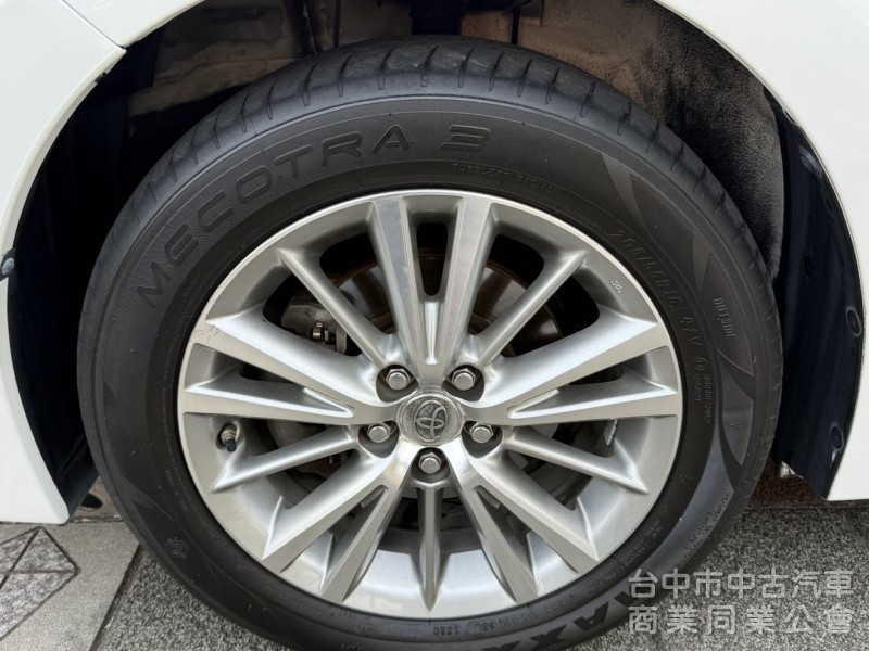 2016年 TOYOTA  ALTIS 1.8 經典版Safety+ 恆溫 I-Key 車況好 氣氛佳 熱門車款首選