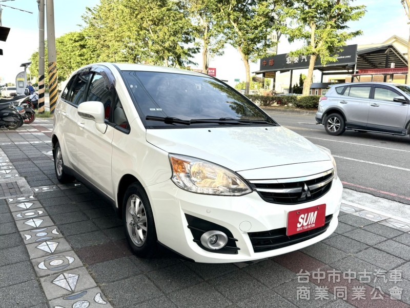 2015年 Mitsubishi Colt Plus 1.5 尊榮型 原鈑件 I-Key 恆溫空調 小型休旅時尚都會小車