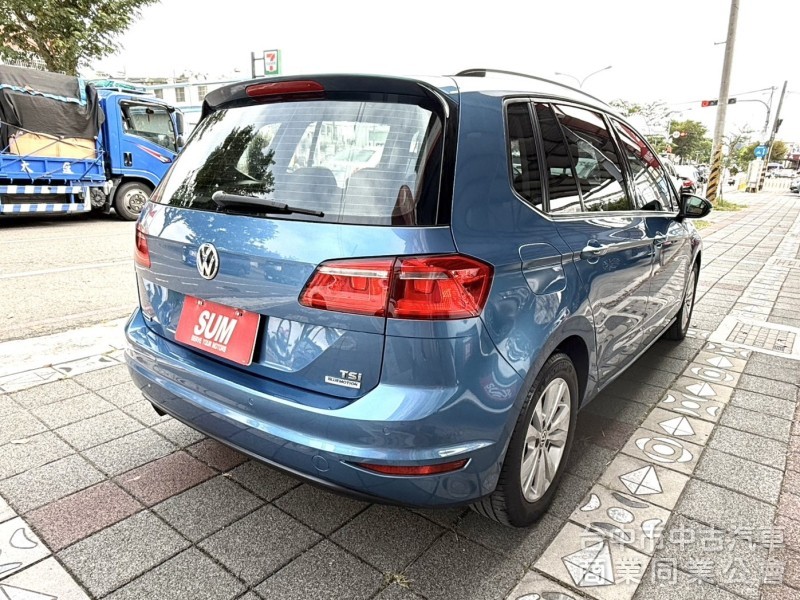 2016年式 福斯 GOLF  Sportsvan  TSI  1.2 僅跑4.9萬公里 省油省稅超有感 一手車代步首選