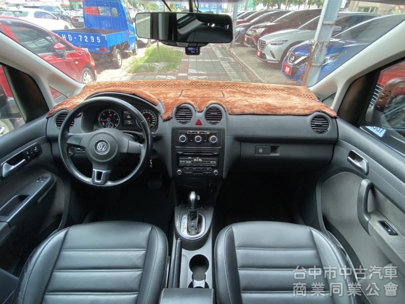 2015年 Volkswagen Caddy Maxi 1.6 TDI 七人座 原鈑件 低里程  廂型休旅/商務車