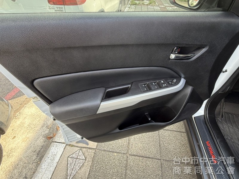 2017年 SUZUKI  AITARA  S  1.4 渦輪版 恆溫 定速 LED頭燈 I-Key  日系都會型小休旅