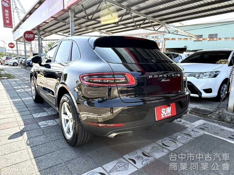 2015年式 保時捷 Macan S 2.0T 總代理 原鈑件 只跑11萬公里 奢豪霸氣 高貴不貴 免百萬輕鬆入主