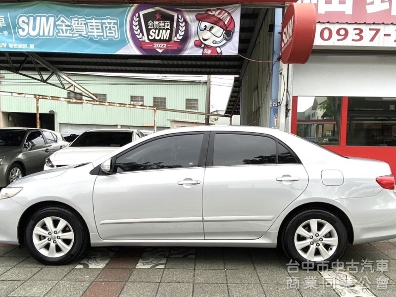 2010年 TOYOTA  Altis 1.8  E版 小改款 僅跑8萬公里 恆溫 定速 倒車顯影 妥善率極高的國民房車