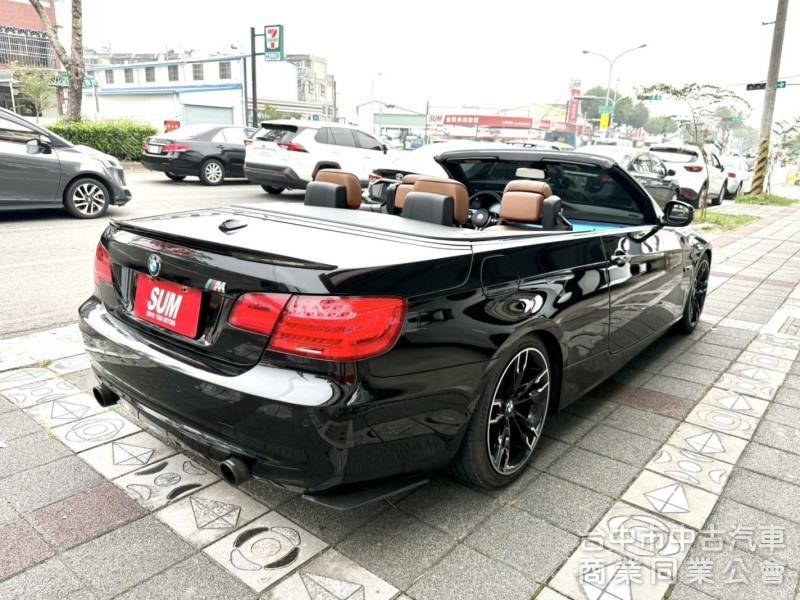 010年 BMW  335i Convertible 雙門硬頂敞篷轎跑 大馬力 市場稀有車種 魅力十足 開出去就是帥