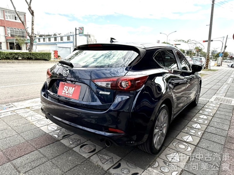 2019年 Mazda 3 5D 2.0 尊榮安全版 原鈑件 ACC跟車 恆溫 電動座椅 魂動美型設計 年輕人的愛款