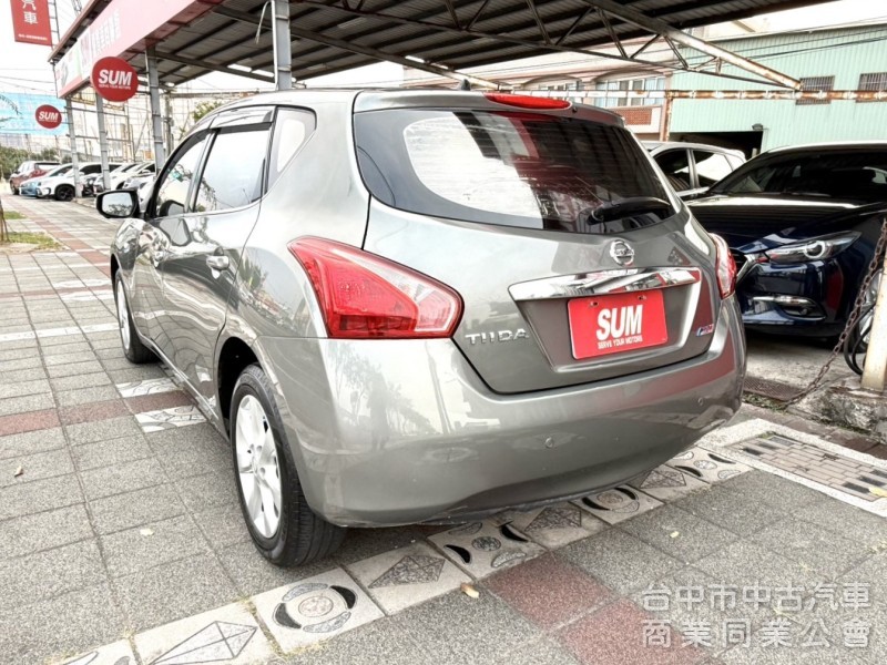 2014年 Nissan TIIDA 5D 1.6 旗艦版 實跑5萬公里 雙區恆溫 環景 I-Key 小資族最佳代步車款