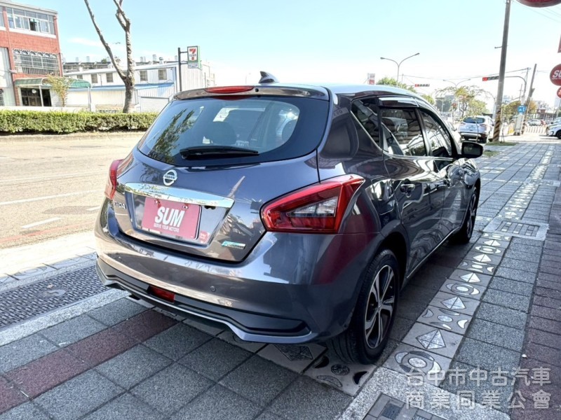 2018年 Nissan TIIDA 5D 1.6 豪華版 原鈑件 影音藍芽 盲點偵測 數位電視 省油省稅 小車大空間