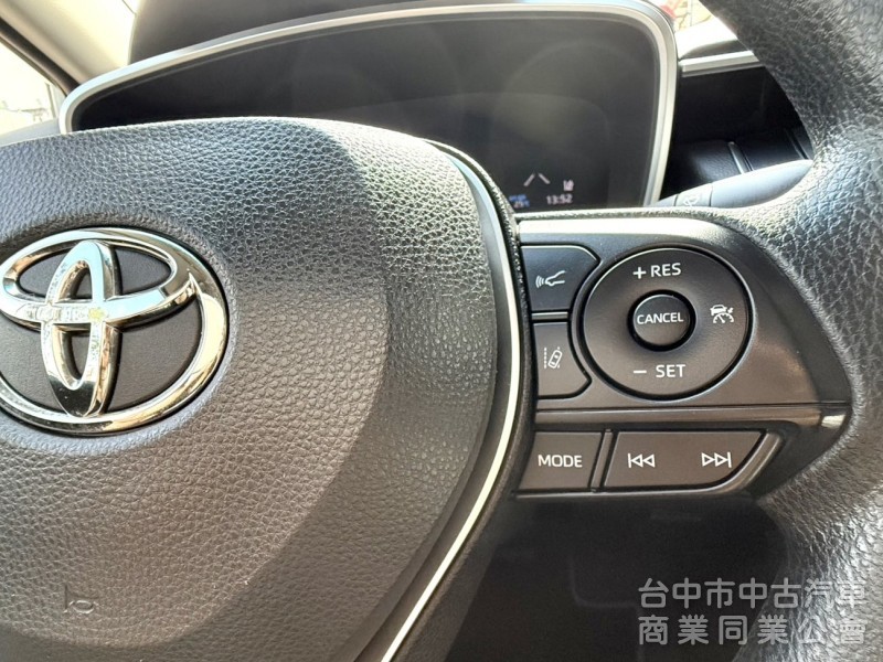 2021年式 TOYOTA Altis 1.8 豪華版 選配原廠影音 ACC跟車 定速 恆溫 代步首選 平價國民神車