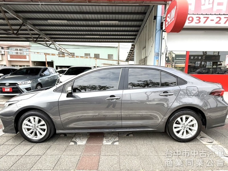 2023年 TOYOTA  Altis  1.8  尊爵版 原鈑件 ACC 恆溫 超值新古車 舒適好開好養 等您來駕馭