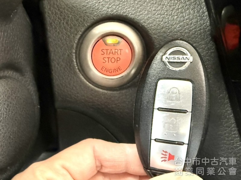 2014年 Nissan TIIDA 5D 1.6 豪華版 空力套件 I-Key 恆溫 定速 市場熱銷 絕佳都會代步美車