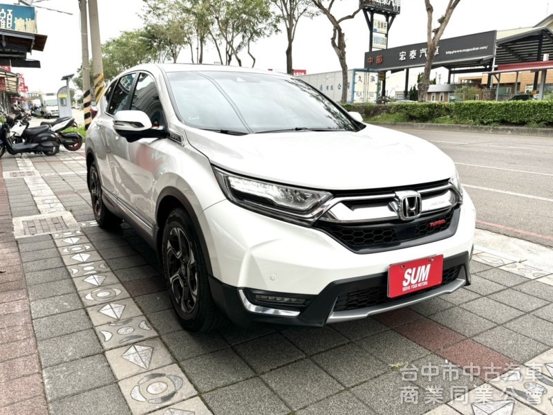 2019年 HONDA CR-V 1.5S 原鈑件 渦輪增壓 ACC 全景天窗 電尾門 空間超大又省油 市場熱銷運動休旅