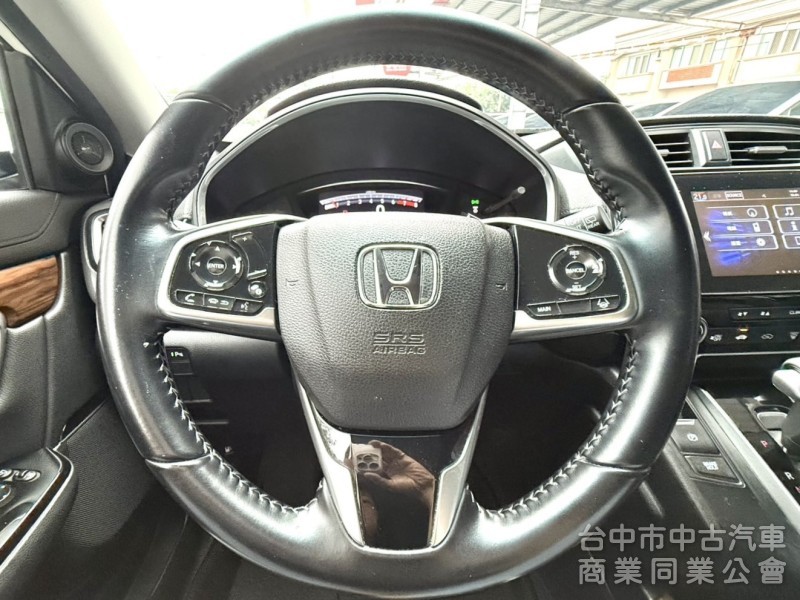 2019年 HONDA CR-V 1.5S 原鈑件 渦輪增壓 ACC 全景天窗 電尾門 空間超大又省油 市場熱銷運動休旅