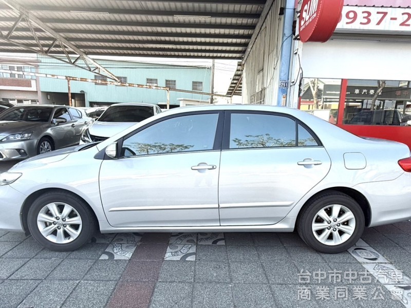 2011年 TOYOTA  Altis  1.8  E版 一手車 原鈑件 恆溫 定速 超美車況 好保養 通勤代步最佳選擇