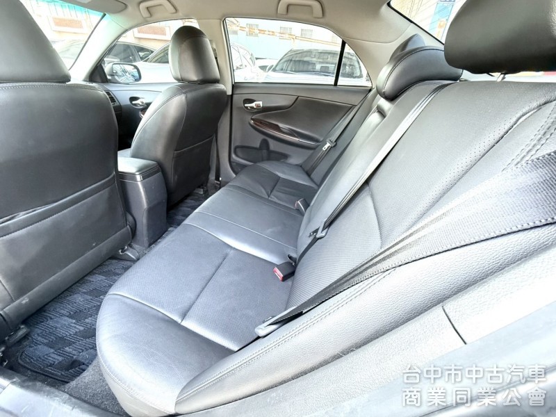 2011年 TOYOTA  Altis  1.8  E版 一手車 原鈑件 恆溫 定速 超美車況 好保養 通勤代步最佳選擇