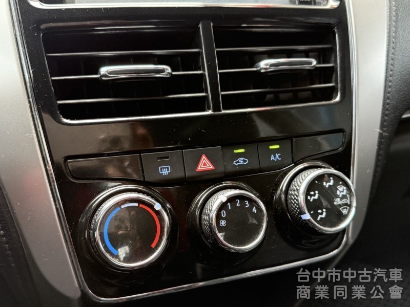 2018年 TOYOTA  Vios 1.5 經典版 影音螢幕 倒車顯影 平價舒適 最實用保值漂亮的通勤代步小車