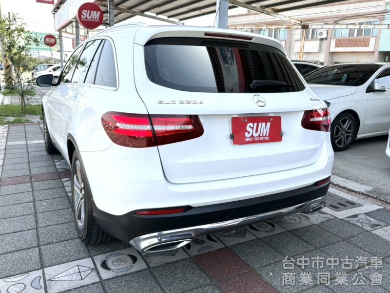 2019年 M-Benz GLC 220d 4MATIC 柴油 總代理 原鈑件 環景影像 電動座椅 豪華大空間運動休旅車