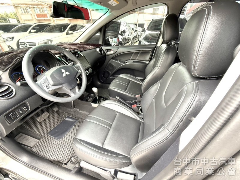 2022年 Mitsubishi Colt Plus 1.5 輕鬆型僅跑2萬公里 I-KEY 電尾門 城市優質代步小休旅