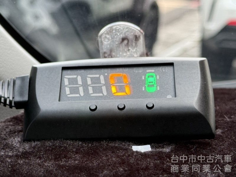 2022年 Mitsubishi Colt Plus 1.5 輕鬆型僅跑2萬公里 I-KEY 電尾門 城市優質代步小休旅