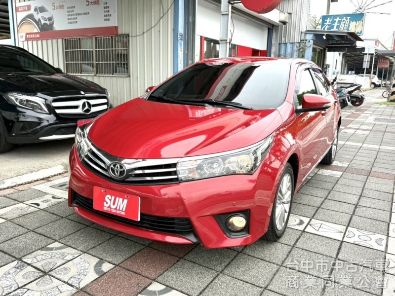 2015年 Toyota Altis 1.8 經典版 原鈑件 只跑7萬 恆溫 定速 升級9吋安卓機及配件 通勤族代步首選