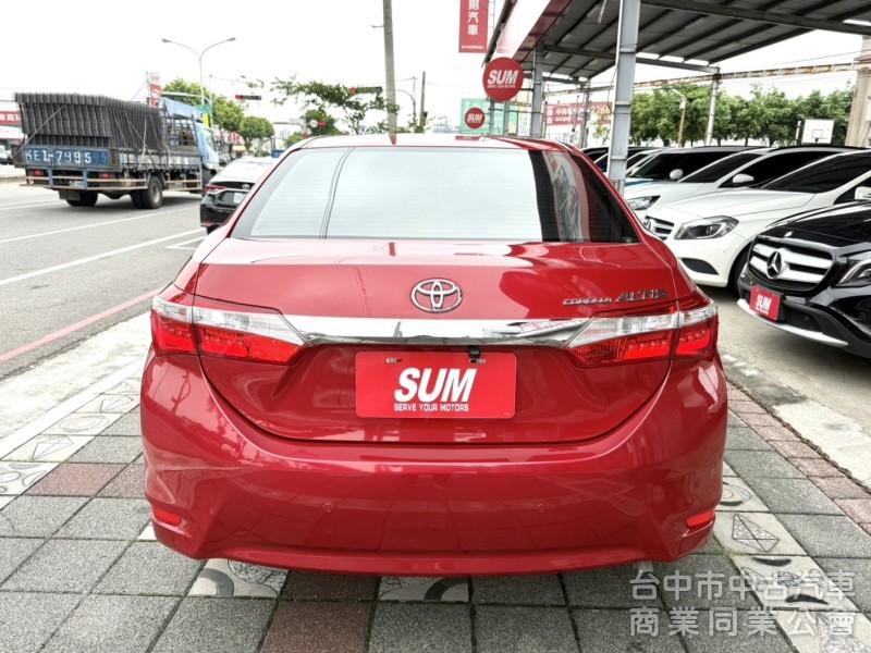 2015年 Toyota Altis 1.8 經典版 原鈑件 只跑7萬 恆溫 定速 升級9吋安卓機及配件 通勤族代步首選