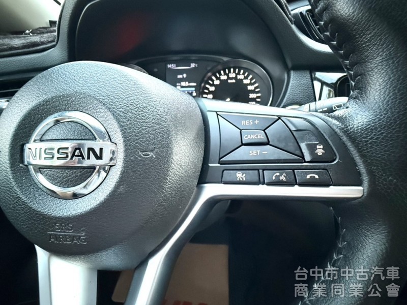 2023年 Nissan  X-Trail 2.0 智行版 原鈑件 ACC跟車 電尾門 環景影像 國產最大氣休旅車首選