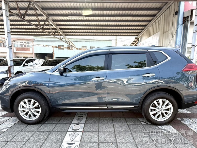 2023年 Nissan  X-Trail 2.0 智行版 原鈑件 ACC跟車 電尾門 環景影像 國產最大氣休旅車首選