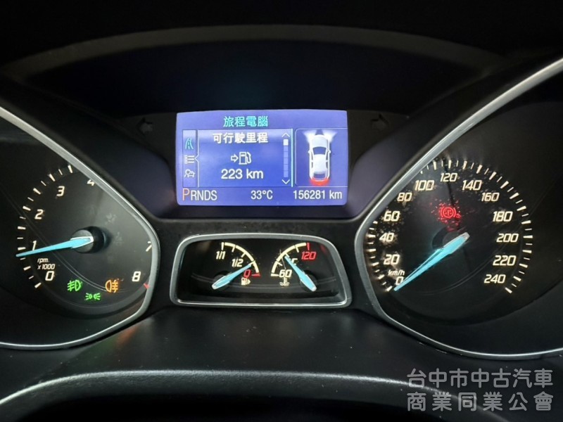 2013年 FORD Focus 5D 1.6 汽油時尚型 認證車 雙區恆溫 循跡防滑 空間大 高CP值的都會代步小車