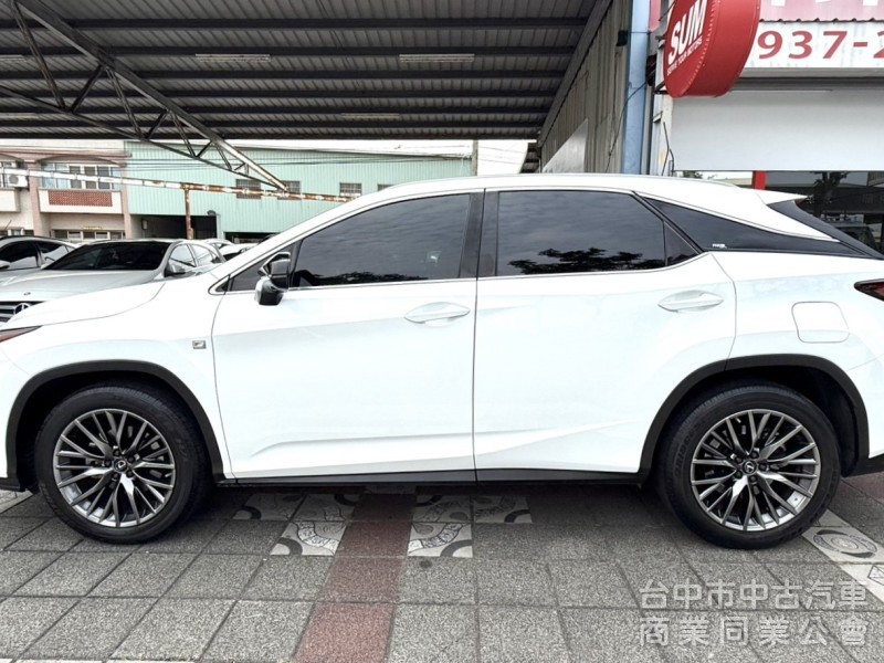 2020年 Lexus RX 300  F-Sport  原鈑件 僅跑4萬公里 全景天窗 環景 ACC跟車 歡迎鑑賞