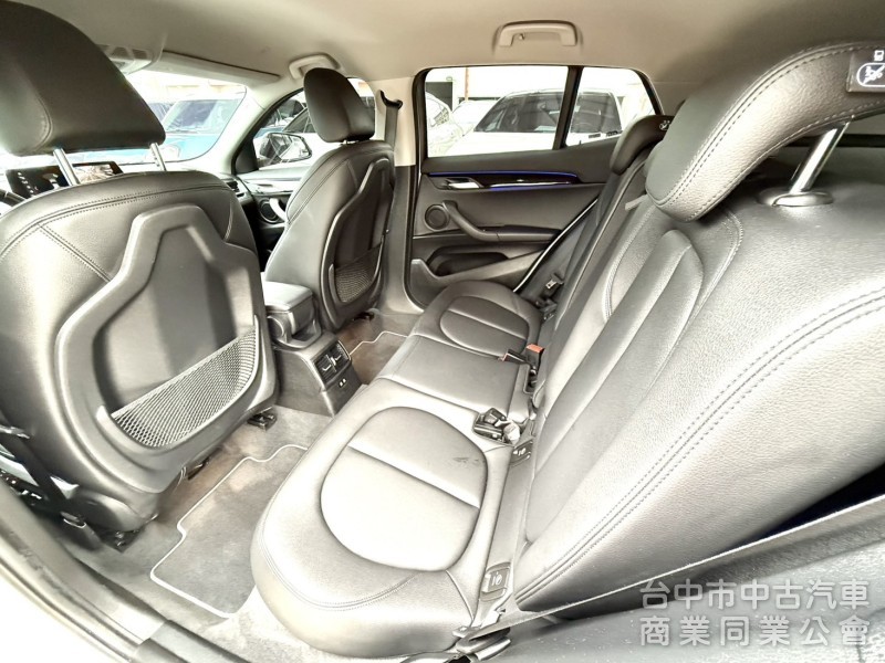 2020年式 BMW  X2 sDrive 18i M-Sport 總代理 原鈑件 僅跑6萬 稀有釋出 德系進口跨界休旅